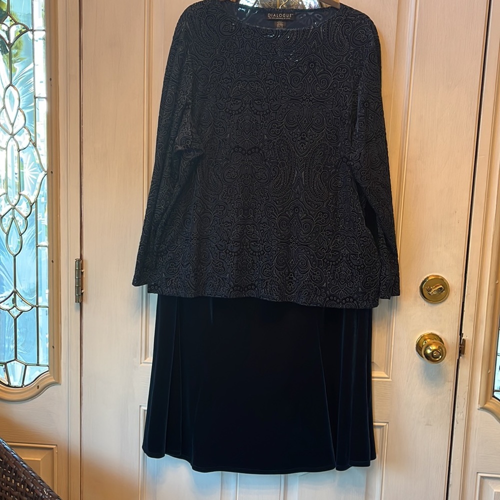 Dialogue 2 Pc Skirt Set, Size 1X, Color Dark Teal